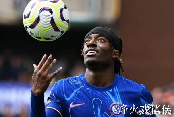 记者:马杜埃凯正在伦敦接受阿森纳的体检,体检后将签下5年合同 记者:马杜埃凯正在伦敦接受阿森纳的体检,体检后将签下5年合同